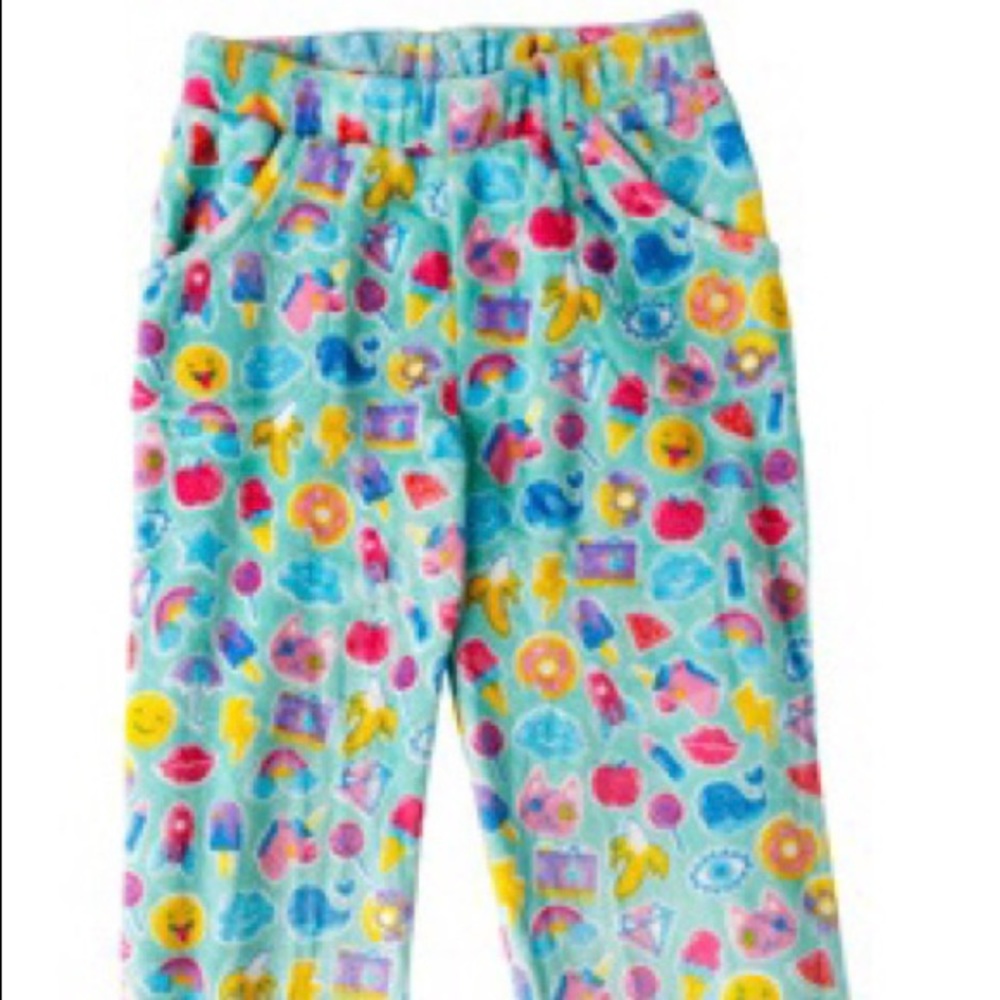 Brand new with tags girls Candy Pink pj size 7/8.